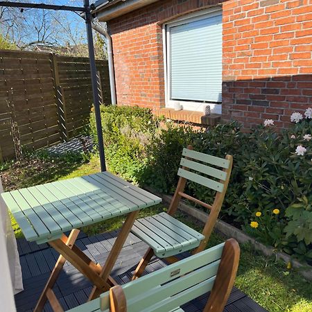 Gartenzimmer Zwischen Den Meeren Ladelund Exteriör bild